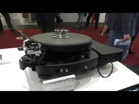 SME CEO Stuart McNeilis's Synergy Integrated Turntable Tour